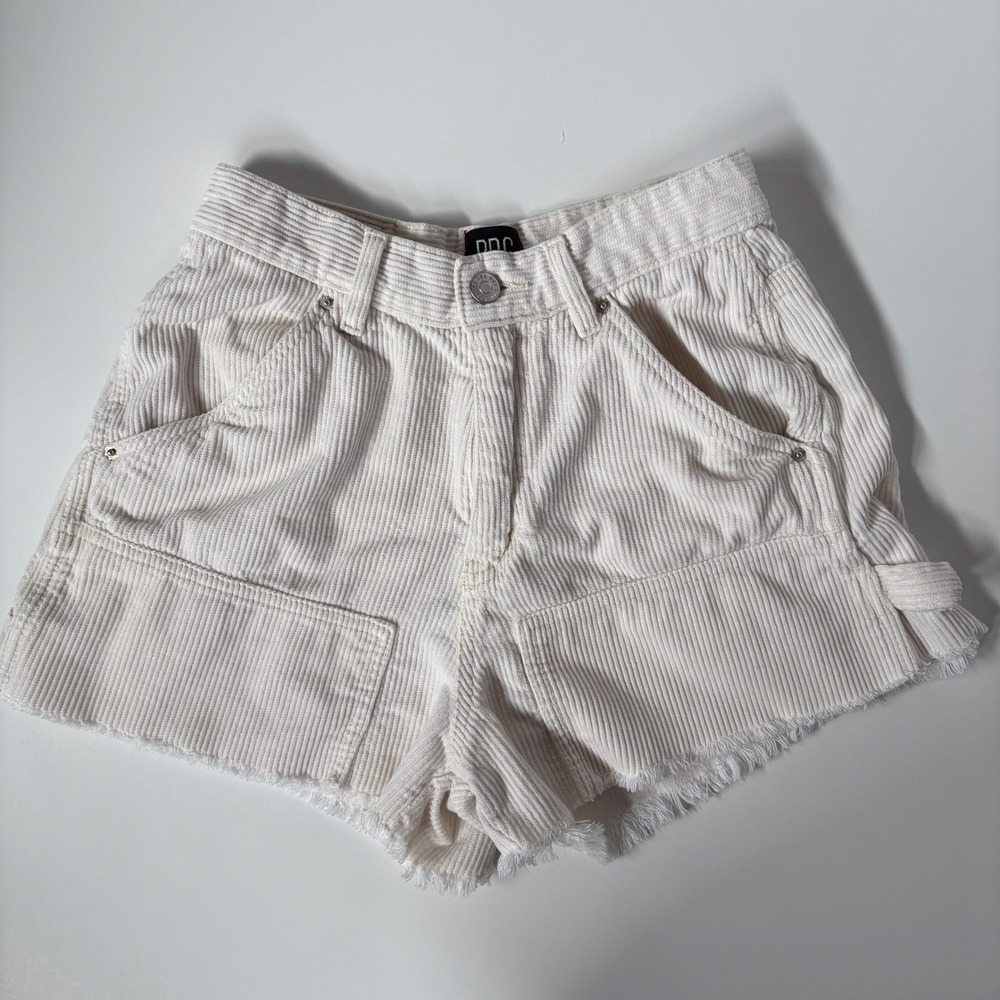 BDG Ivory Corduroy Carpenter Shorts 25 High Rise Cutoff A Line Urban Outfitters